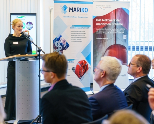 Mariko Leer - Digitale Assistenzsysteme - Minister Tonne